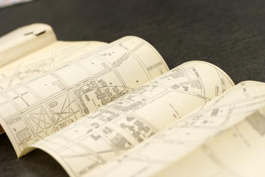 Hill&#039;s six-panel map